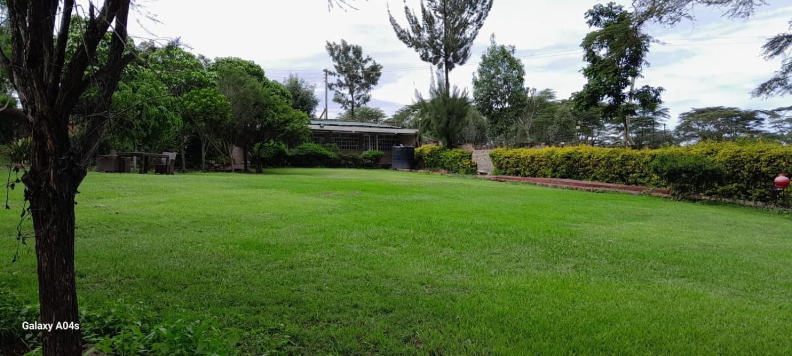 Esikar Gardens Hotel Narok Екстериор снимка