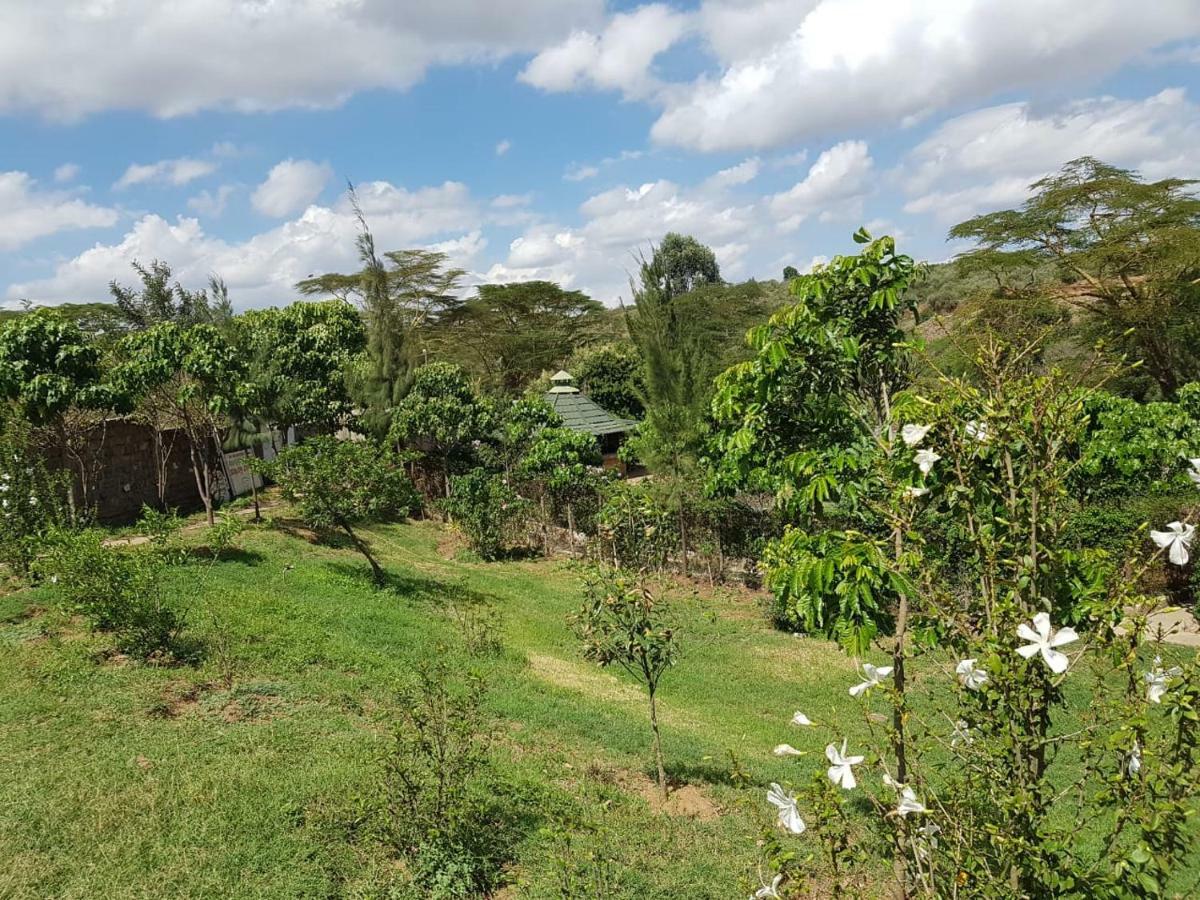 Esikar Gardens Hotel Narok Екстериор снимка